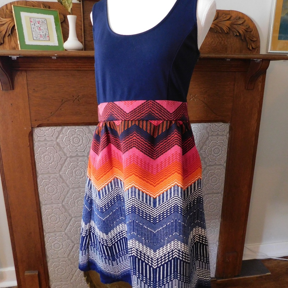Womens Sleeveless dress